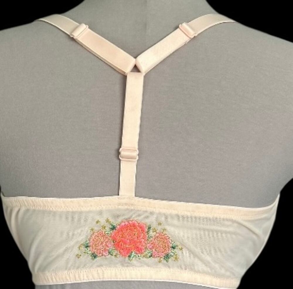 NWOT Victoria’s Secret Pink Y back Everyday Push Up Bra Embroidered Back 39DD